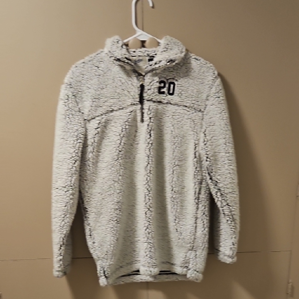 Cozy White Sherpa Pullover